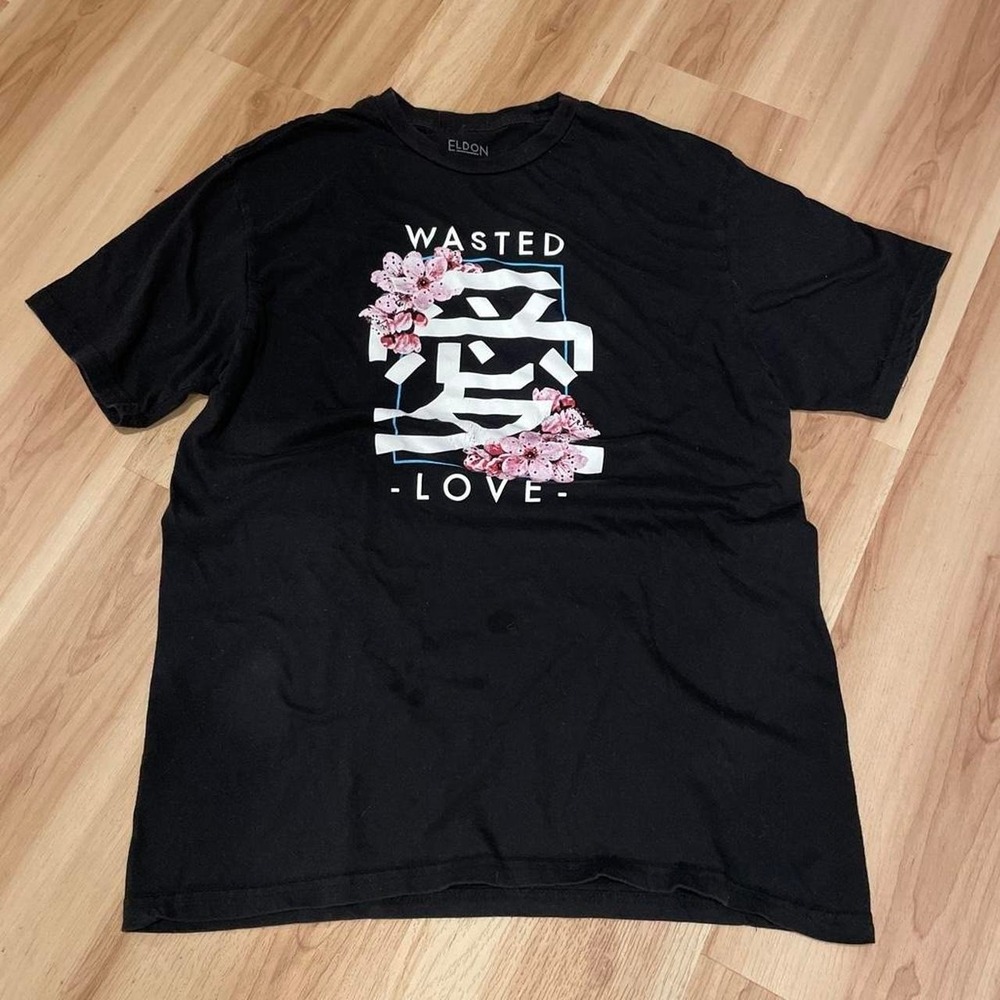 Graphic T-shirt, Kanji Print and Flowers, "Wasted Love", Size L, brand Eldon